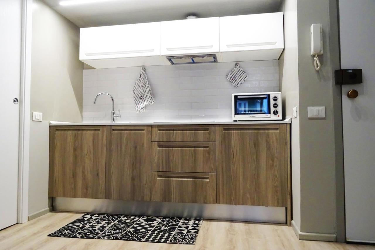 Apartmán La Casa Di Enry Janov Exteriér fotografie