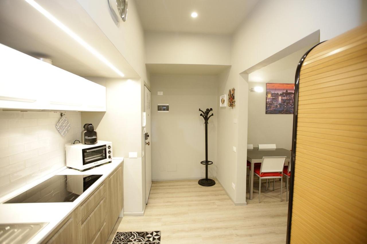 Apartmán La Casa Di Enry Janov Exteriér fotografie