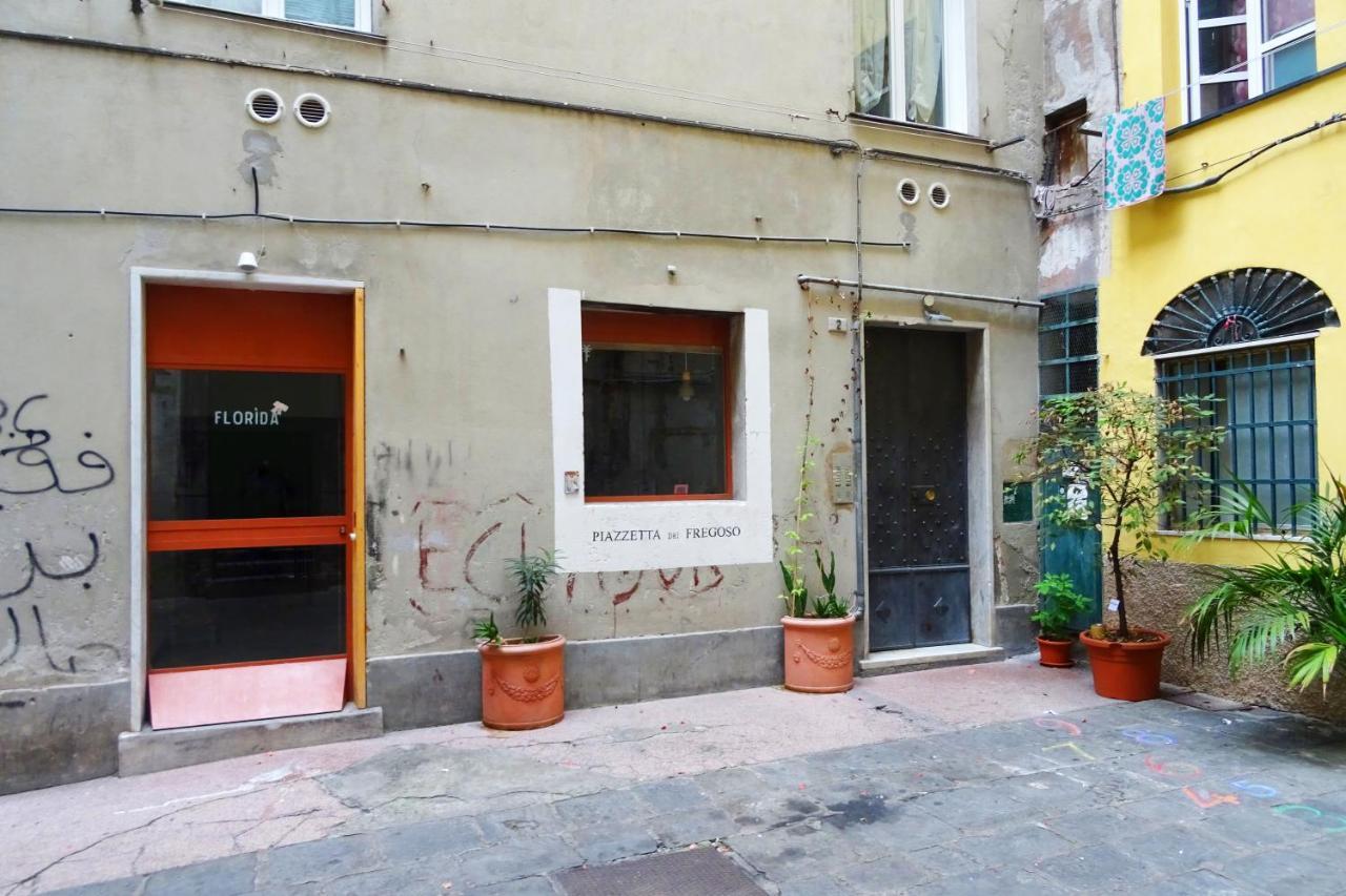 Apartmán La Casa Di Enry Janov Exteriér fotografie