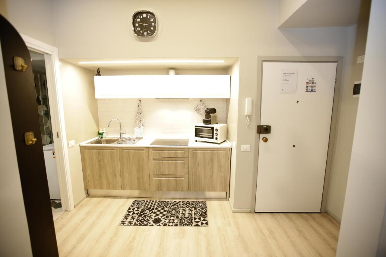 Apartmán La Casa Di Enry Janov Exteriér fotografie